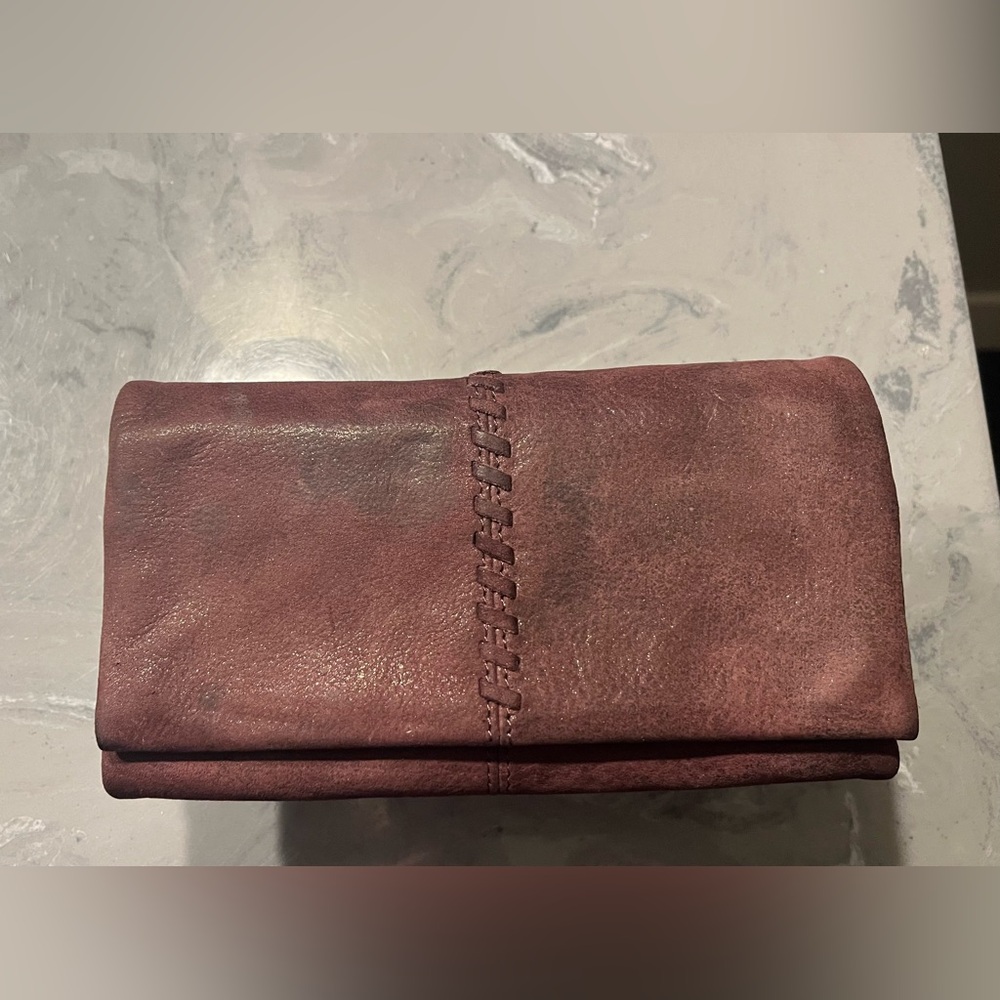 HOBO KEEN PLUM WALLET/WRISTLET